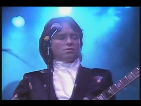 10CC -I'm Mandy, Fly Me - Live 1982