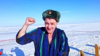 Окунание в ледяную воду🌊, Температура воздуха  -20° /Крещение Господне, г. Байкальск.