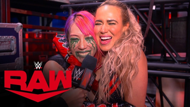 Asuka and Lana do a victory dance: WWE Network Exclusive, Nov. 30,