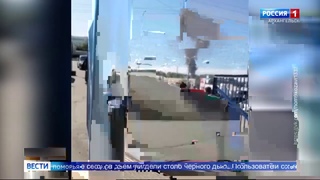 Жители Майской горки в Архангельске сегодня днём увидели столб чёрного дыма