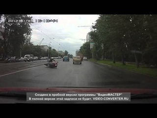 Екатеринбург, байкер упал 25 июня 2014