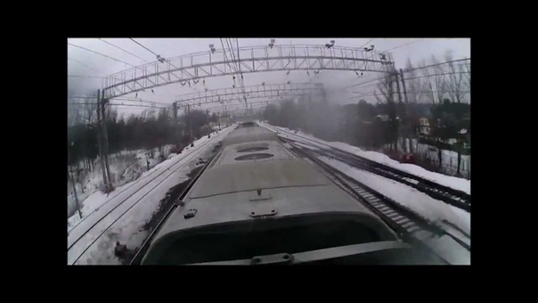 Extreme Trainsurfing Sapsan Roof