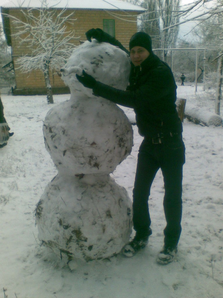 Руслан Хомович ⎲⎠⎞⎷⎛⎝⎛⎝⎳————— | Донецк