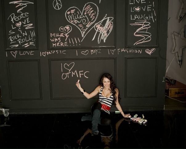 №13, Miley Cyrus, Los Angeles, США №13, Miley Cyrus, Los Angeles, США