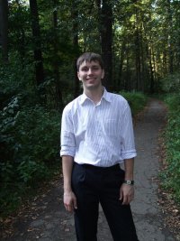 Евгений Антонов