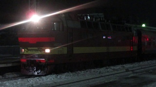 Электровоз ЧС4Т-503 с поездом№112Я Москва-Новый Уренгой станция Владимир ГЖД