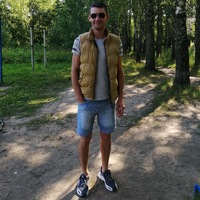 Женя Родионов