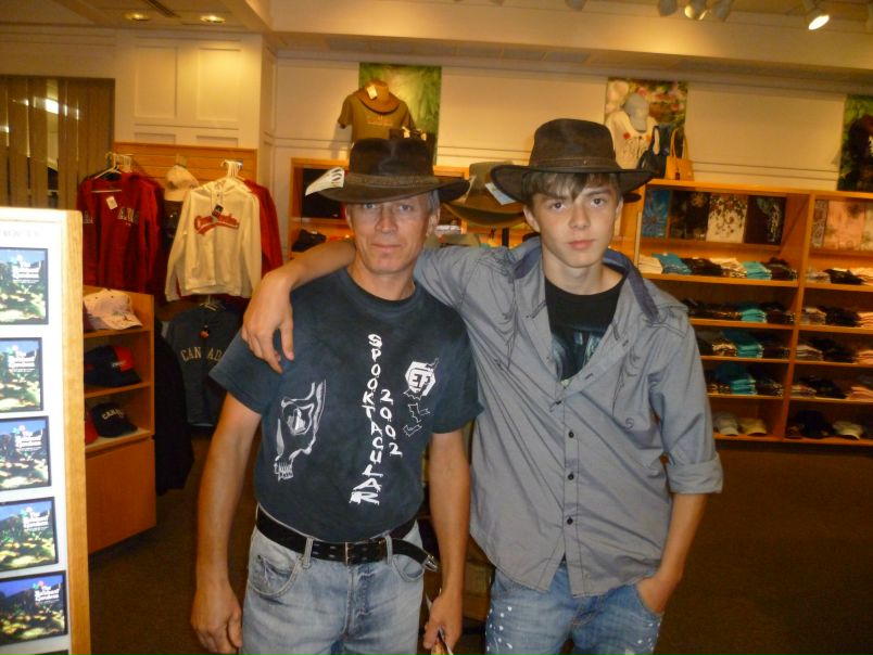 №42, Ігор Музика, Днепр (Днепропетровск) №42, Ігор Музика, Днепр (Днепропетровск)