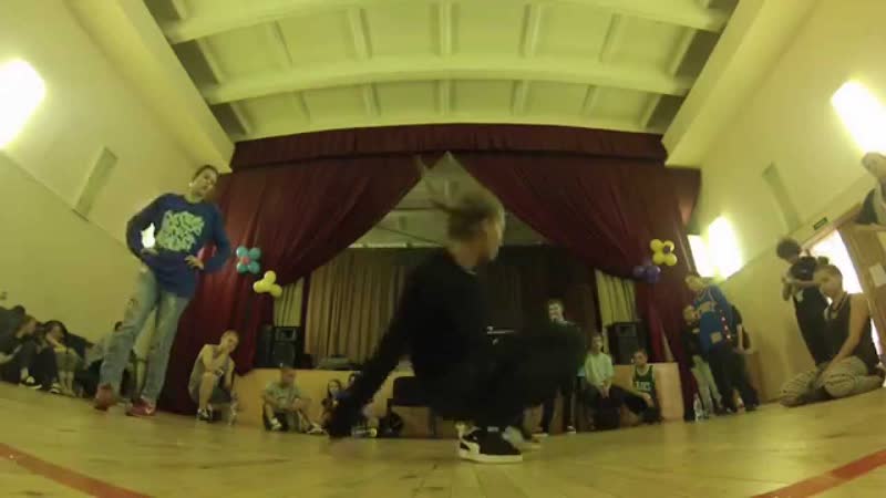 Dasha vs Vikos ( PRE bgirl 1x1, MIRODROM 2014) , bboy, bgirl,